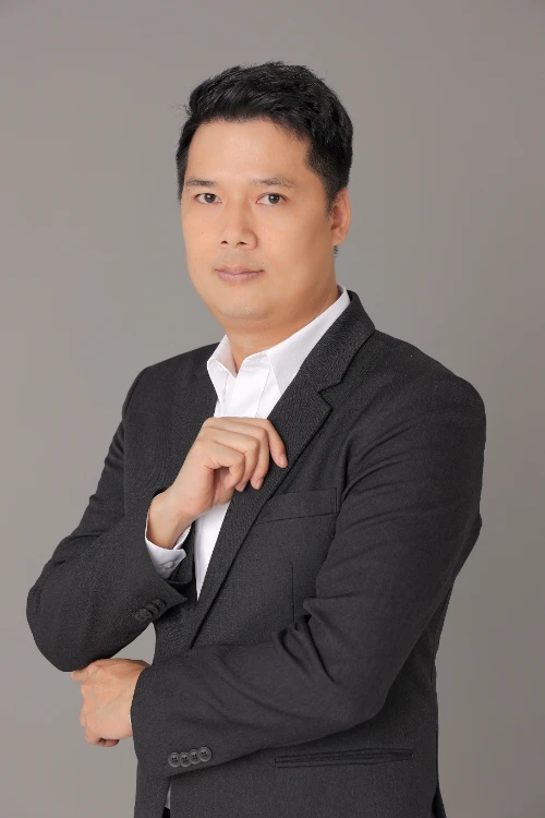 HOÀNG VĂN TÙNG - GIÁM ĐỐC